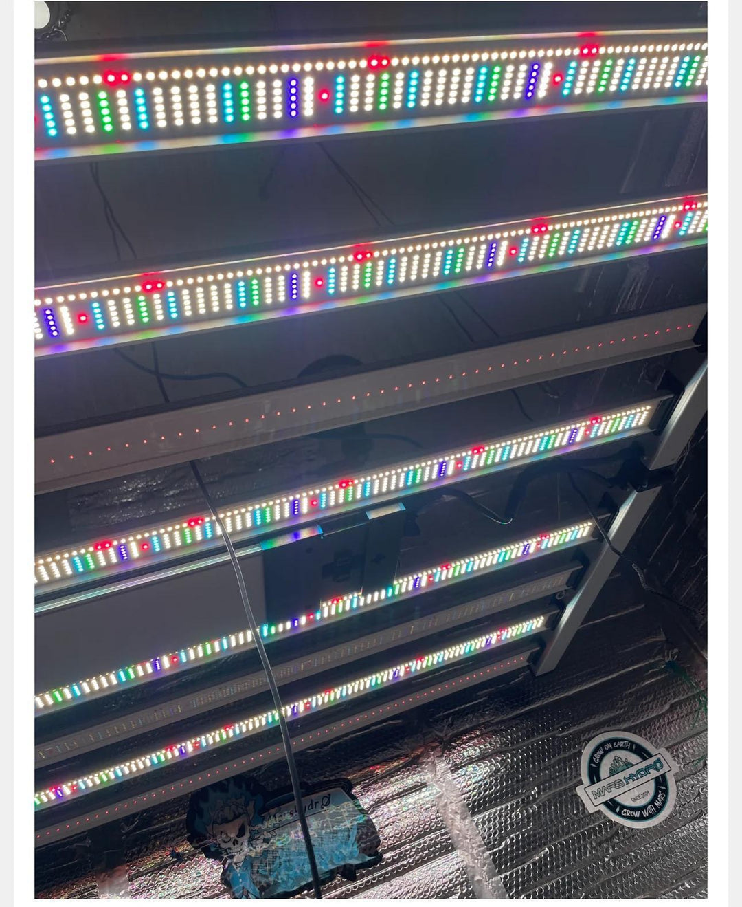 Mammoth Lighting - 8 Bar / 950w / Nova Sun Series / 3 Channel Spectrum Tuning (Cool White, Warm White, Far Red)