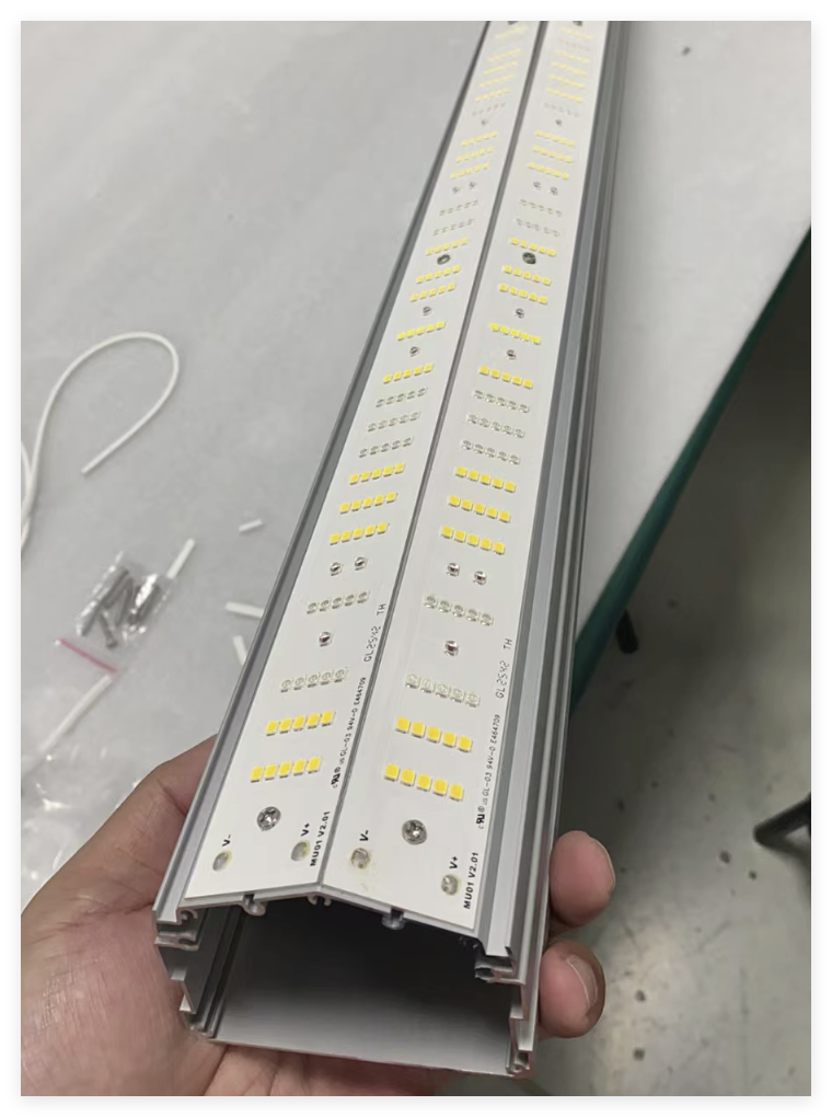 Mammoth Lighting - Nova Sun Series Multi-use Bars: 4 Bar Kit 600w